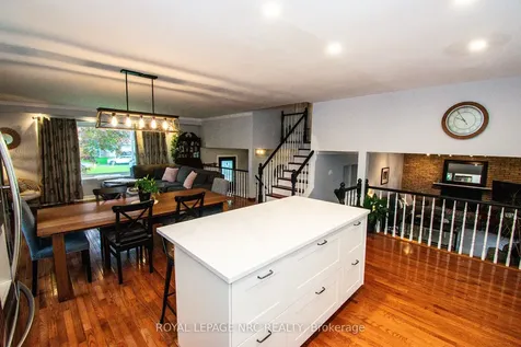 11 Sheldonbury Court St. Catharines ON L2N 6G8