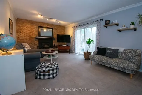 11 Sheldonbury Court St. Catharines ON L2N 6G8
