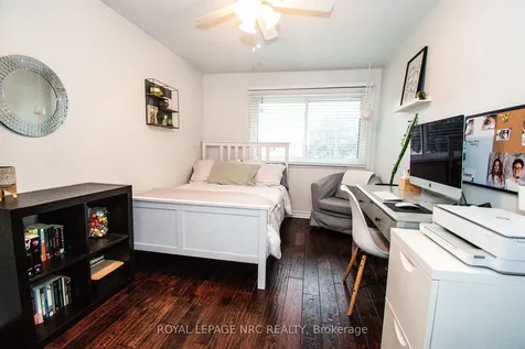 11 Sheldonbury Court St. Catharines ON L2N 6G8