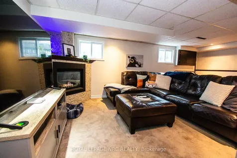11 Sheldonbury Court St. Catharines ON L2N 6G8