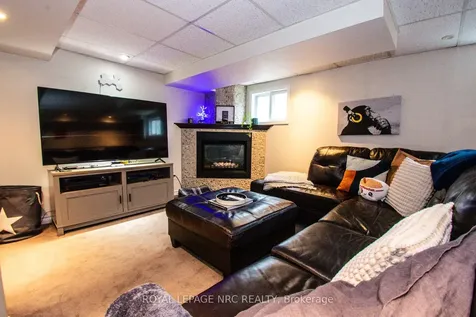 11 Sheldonbury Court St. Catharines ON L2N 6G8