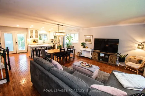 11 Sheldonbury Court St. Catharines ON L2N 6G8