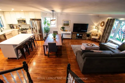 11 Sheldonbury Court St. Catharines ON L2N 6G8