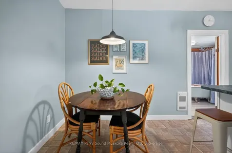 516 High Street W Georgian Bay ON P0C 1H0