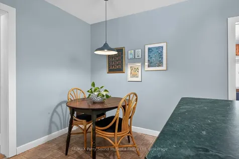 516 High Street W Georgian Bay ON P0C 1H0