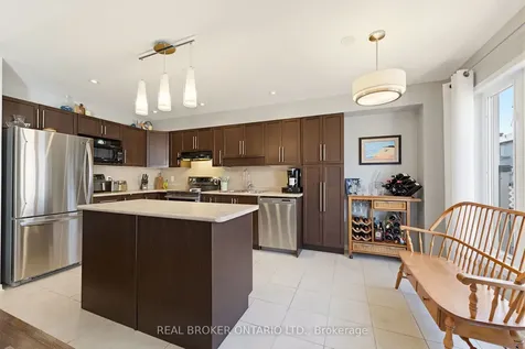 220 Opus Street Kanata ON K2S 0J2