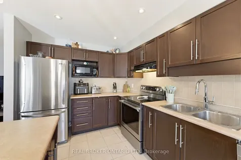 220 Opus Street Kanata ON K2S 0J2