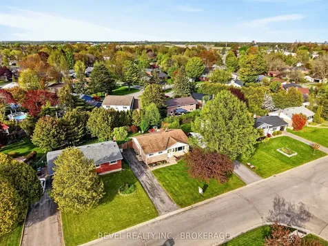136 Braemar Road Kingston ON K7M 4B8