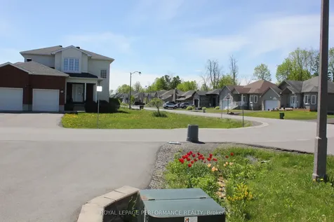 51 Abagail Crescent South Stormont ON K0C 1P0