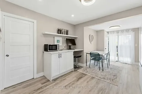 77 Semley Avenue Welland ON L3C 1X5