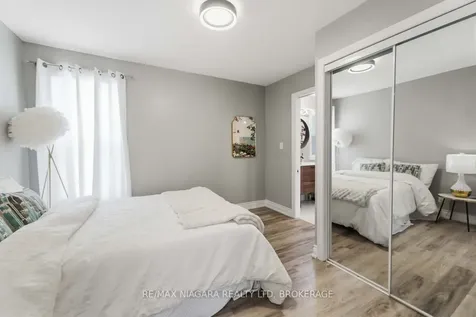 77 Semley Avenue Welland ON L3C 1X5