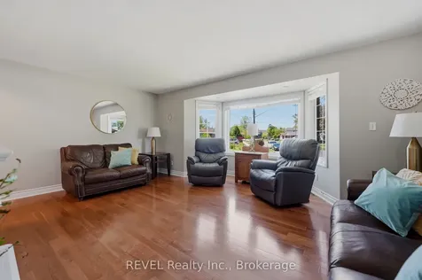 7484 Merritt Avenue Niagara Falls ON L2G 5C5
