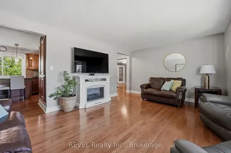 7484 Merritt Avenue Niagara Falls ON L2G 5C5