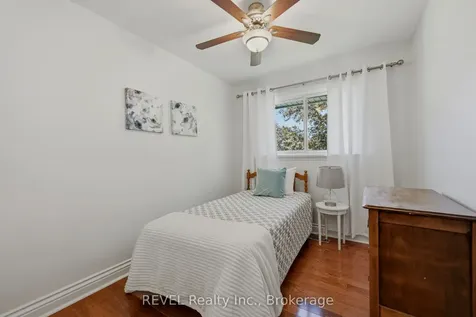 7484 Merritt Avenue Niagara Falls ON L2G 5C5
