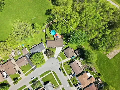 7484 Merritt Avenue Niagara Falls ON L2G 5C5
