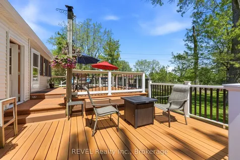 7484 Merritt Avenue Niagara Falls ON L2G 5C5