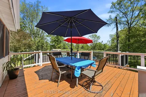 7484 Merritt Avenue Niagara Falls ON L2G 5C5