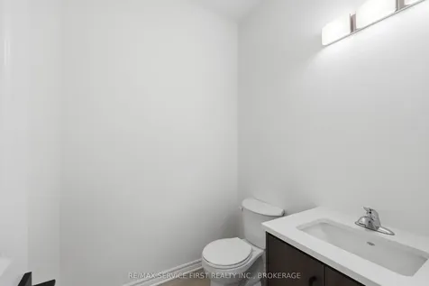 1351 Woodfield Crescent Kingston ON K7P 0T3
