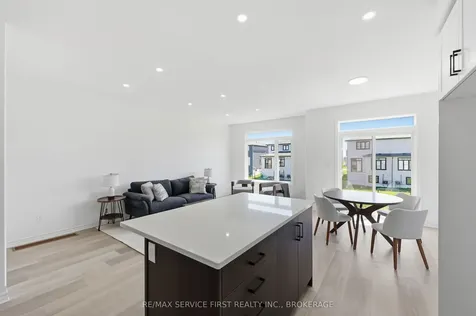 1351 Woodfield Crescent Kingston ON K7P 0T3