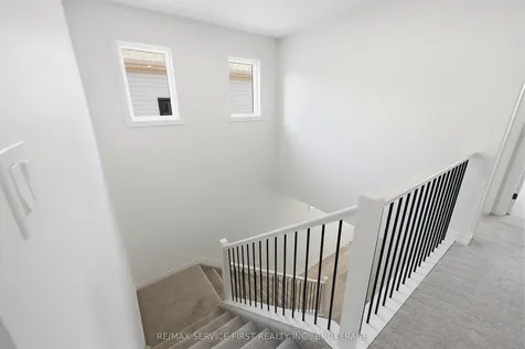 1351 Woodfield Crescent Kingston ON K7P 0T3