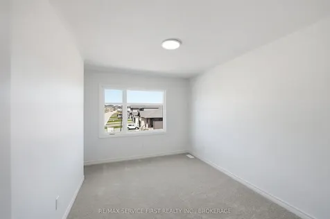 1351 Woodfield Crescent Kingston ON K7P 0T3