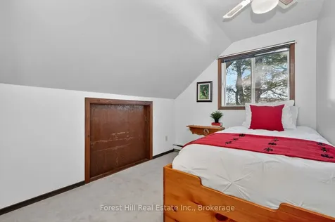 136 Rock Point Road Kearney ON P0A 1M0
