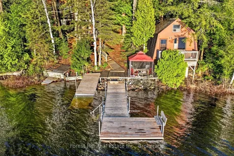 136 Rock Point Road Kearney ON P0A 1M0