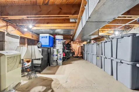 9 Reno Avenue Hamilton ON L8T 2S5