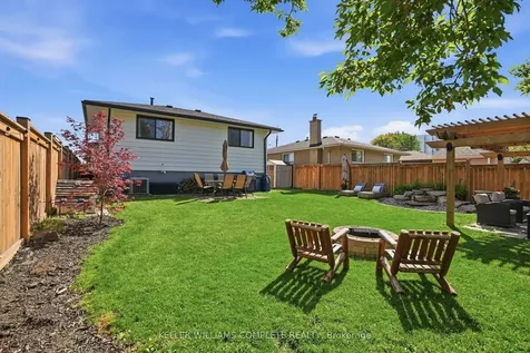 9 Reno Avenue Hamilton ON L8T 2S5
