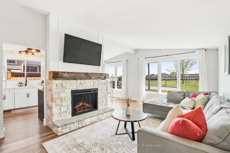 9 Reno Avenue Hamilton ON L8T 2S5