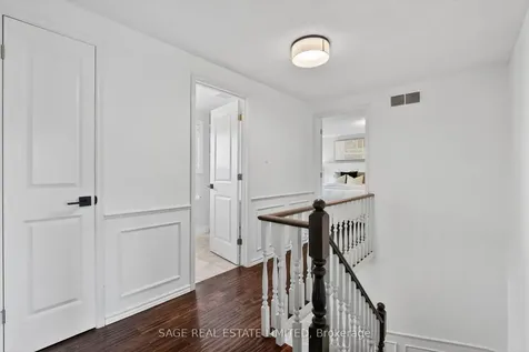6 Acacia Street Hamilton ON L8J 1V6