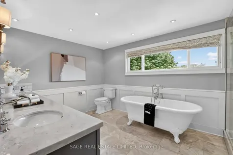 6 Acacia Street Hamilton ON L8J 1V6