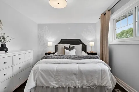 6 Acacia Street Hamilton ON L8J 1V6