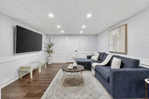 6 Acacia Street Hamilton ON L8J 1V6