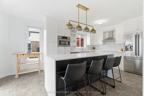 122 Severn Drive Guelph ON N1E 7K6