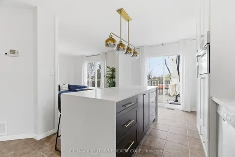 122 Severn Drive Guelph ON N1E 7K6