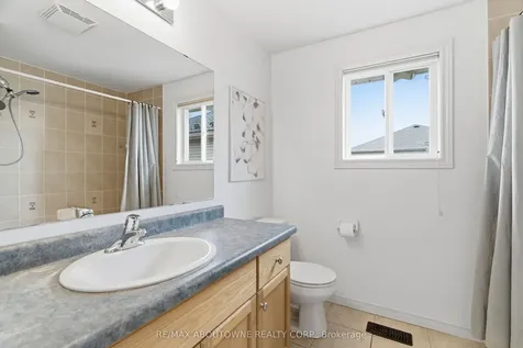 122 Severn Drive Guelph ON N1E 7K6
