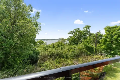 80 Limeridge Drive Kingston ON K7K 6L8