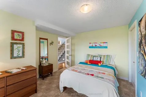 80 Limeridge Drive Kingston ON K7K 6L8