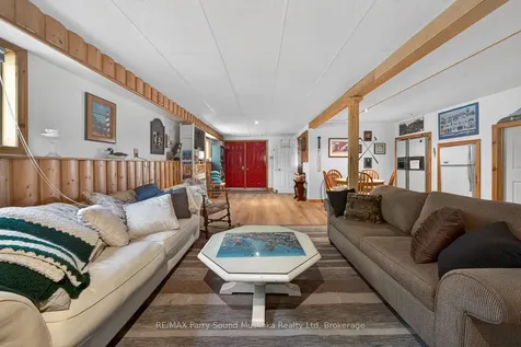 207 Rankin Lake Road Seguin ON P2A 0B2