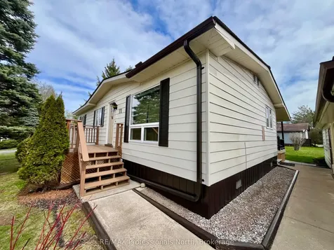 1094 Seventh Lane Minden Hills ON K0M 2K0