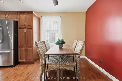 371 Mack Avenue Sarnia ON N7T 3P7
