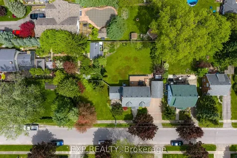 7009 High Street Niagara Falls ON L2G 1P1