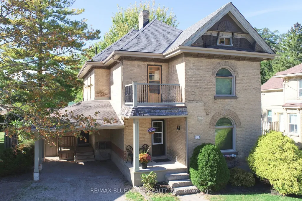 181 Parkhill Main Street North Middlesex ON N0M 2K0