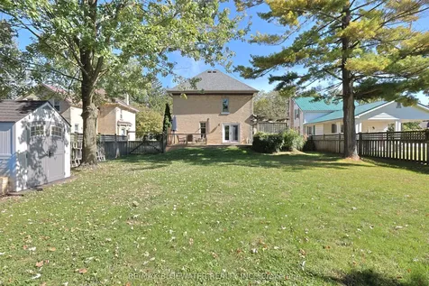 181 Parkhill Main Street North Middlesex ON N0M 2K0