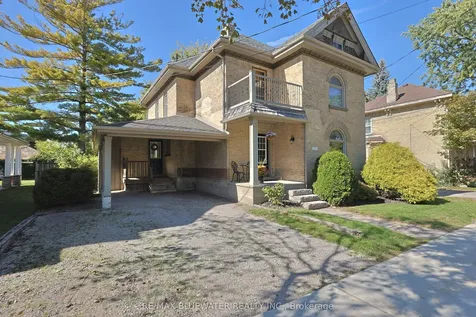 181 Parkhill Main Street North Middlesex ON N0M 2K0