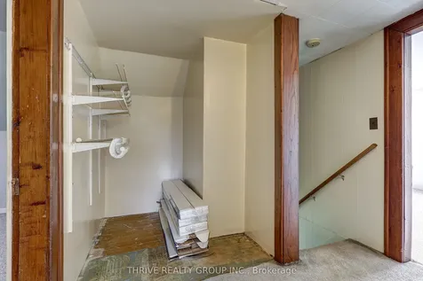 8582 Glendon Drive Strathroy-caradoc ON N0L 1W0