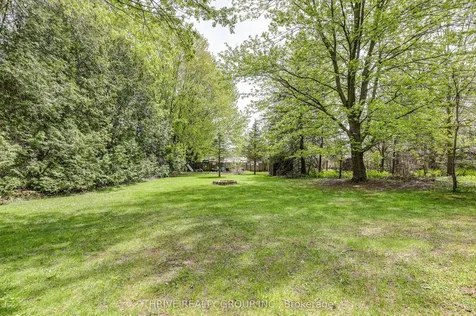 8582 Glendon Drive Strathroy-caradoc ON N0L 1W0
