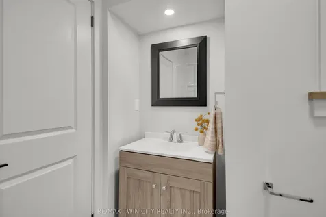 212 Chatham Street Brantford ON N3S 4G8