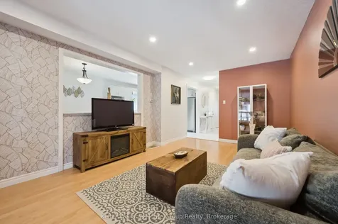 758 Victoria Terrace Centre Wellington ON N1M 3E7